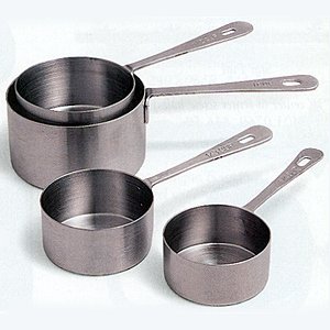 Amco Measuring Cups  Set of 4