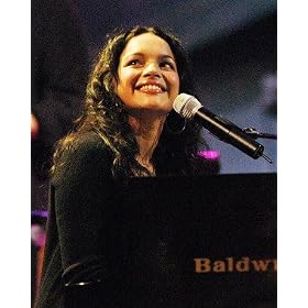 NORAH JONES #1 - Photo cin�matographique en couleur - MOYENNE - 36x28cm