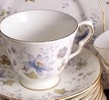 Review Colclough  / Colclough Rhapsody in Blue 8683 Cup and Saucer