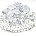 33 tlg. AUSSTECHER Ausstechformen Ausstechform Stempel Auswerfer Marzipan Fondant Tortendecko Torte Kuchen Set NEU