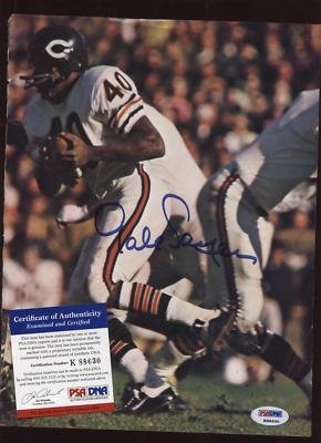 Gale Sayers Chicago Bears Autograph Magazine Photo PSA - Autographed NFL Magazines