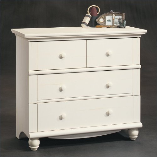 Harbor View 3 Drawer Chest in Antique White Finish