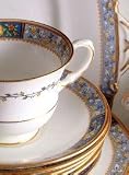 Review Aynsley  / Aynsley A4670 Blue Floral Cup and Saucer