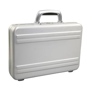 Zero Halliburton Small 3