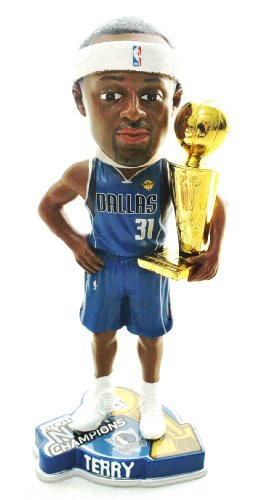 DALLAS MAVERICKS #31 JASON TERRY NBA OFFICIAL 2011 CHAMPIONSHIP TROPHY BOBBLEHEAD BOBBLE