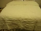 PAISLEY IVORY TWIN QUILT