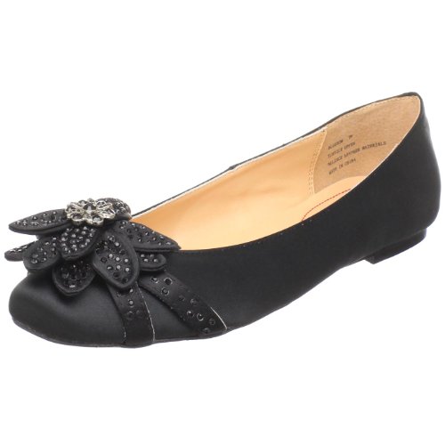 Pour La Victoire Bridal Women's Blossom Flat