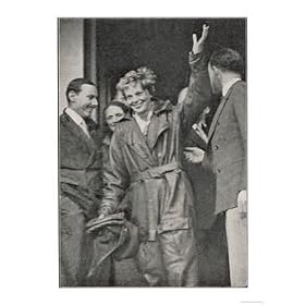 Amelia Earhart at Hanworth after the First Woman's Atlantic Flight W-E Giclee Poster Print, 12x16