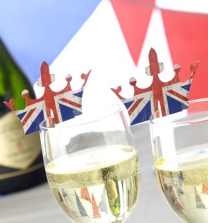 10 x Union Jack Glass Decorations Diamond Jubilee / Olympic Games