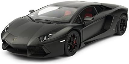 Pocher 1:8 Model Kit of the Lamborghini Aventador LP 700-4 Nero Nemesis HK102 by Pocher