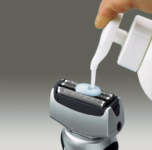 Panasonic ES-RT51-S 3-Blade Nanotech Wet/dry Rechargeable Shaver, Silver