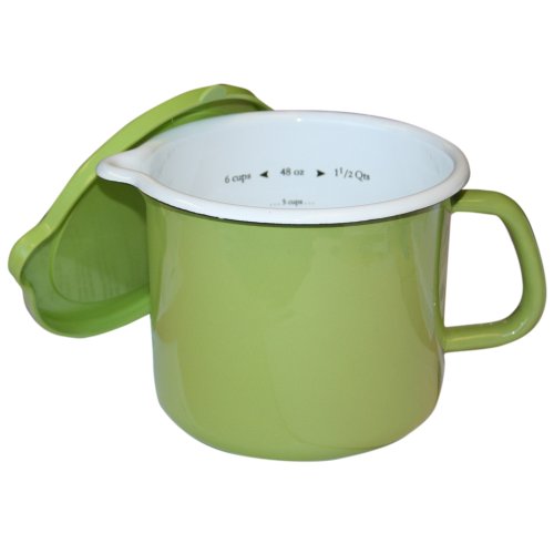 Calypso Basics 1-1/2-Quart Stockpot with Measurements and Lid, Lime