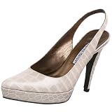 Charles David Women\'s Koi Pump