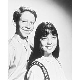 BILL MUMY AS WILL ROBINSON, ANGELA CARTWRIGHT AS PENNY ROBINSON FROM LOST IN SPACE #1 - BLACK & WHITE Movie Photo - (4 Different Photograph & POSTER Sizes Available)