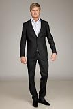 Review   / Drykorn HGenF Dark Grey Suit