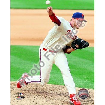 Roy Halladay Phillies Pitching 8x10 Photo