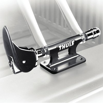 Thule 821XT Locking Low-Rider Fork Mount Carrier On Sale