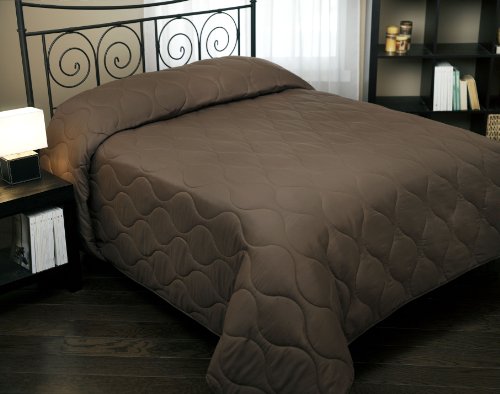S. Lichtenberg Co. Spectrum 100-Percent Polyester Queen Bedspread, Chocolate