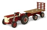 Ertl Collectibles 1:64 International 460 Tractor With Hay Wagon
