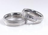 ZEEZEN　チタンペアリング　結婚指輪　女性用にはダイヤ付き　4.107.03