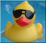 Aqua-Saar Badeente mit Sonnenbrille