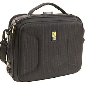 Case LOGIC Portable/In-Car DVD Player Case WDEC10