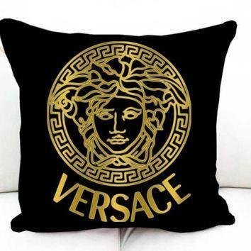 Xusuzhi versace gold logo black pillow Decorative Pillow and Pillow Case20x36