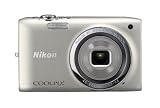 Nikon Coolpix S2700 Digitalkamera (16 Megapixel, 6-fach opt. Zoom, 6,7 cm (2,7 Zoll) TFT-Display) silber