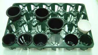 トレー　24穴　PTM-24　プラスチックトレイ
