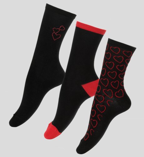 3 Pairs Of Studded Heart Socks