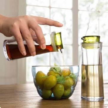 UR Kitchen Gadgets BPA Free Creative Controllable Oiler Sealed Leak Proof Oil Bottle Soy Sauce Seasoning Bottle