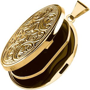 14K Yellow Gold Oval Shaped Locket