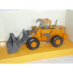 VOLVO BAGGER L150C L150 C SCHAUFEL 1/50 CARARAMA MODELLAUTO MODELL AUTO