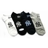 from New York Yankees Mens New York Yankees Trainer Socks (Pack of 3)