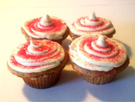 Gift Box of 9 Cherry Cherry Cupcakes & 1 Pack of 24 Mix Cookies by Frostines Edibles