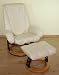 H11 Stillsessel Ruhesessel Fernsehsessel Beige echtes Leder Holz incl. Hocker