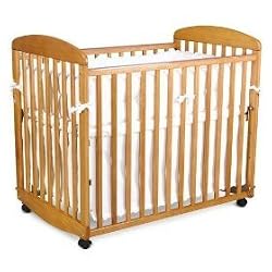Alpha Mini Rocking Crib