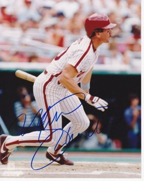 Mike Schmidt Autographed Philadelphia Phillies 8x10 Photo - Hall of Famer