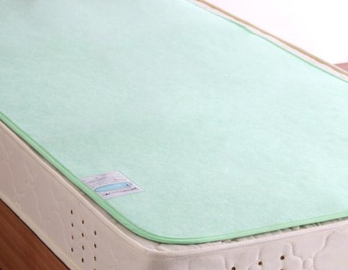 除湿シート　【シングル サイズ】　テイジン　ベルオアシス(R)使用