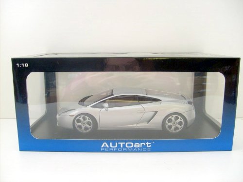AUTO ART 1/18 74574 LAMBORGHINI GALLARDO MET. 