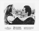 BEFORE SUNRISE ETHAN HAWKE JULIE DELPY 8X10 PHOTO
