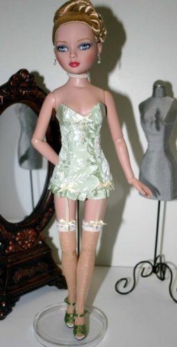 Bewitching Lingerie Pattern for Ellowyne Wilde