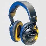 Closed back headphones