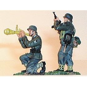 William Britain, German Wermacht, Heavy Weapons Set - Panzershrek Team (Britains Set Number 17145)