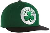 NBA Men's Boston Celtics Flat Brim Fitted Hat - Tr02K, 7 1/8 , Fashion Color , Kelly Green & Black