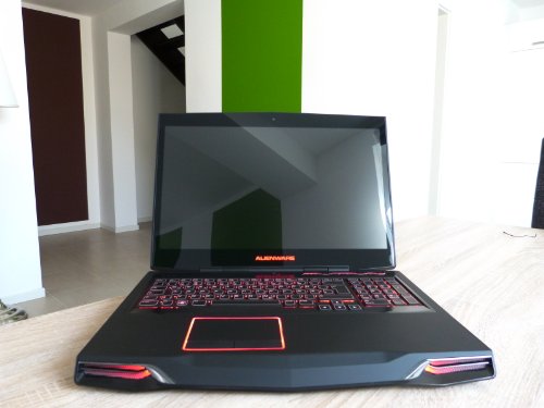 Dell Alienware M17x Gaming Laptop Core 2 Quad Q9000 500GB 17 inch Screen Blu-ray with Windows 7 images0