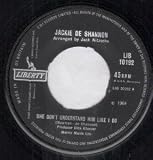 SHE DON`T UNDERSTAND HIM LIKE I DO 7" (45) UK LIBERTY 1964 NO CENTRE B/W THE PRINCE (LIB10192)