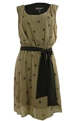 A-line Polyester Crinkled Belted Dots Print  Dress With a Sash 