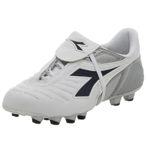Diadora Women's Maracana MD PU Women's Soccer Cleat