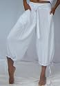 WHITE PANT CAPRI GAUCHO FITS - L 1X 2X - @T967